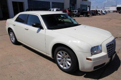 2008 Chrysler 300  LX