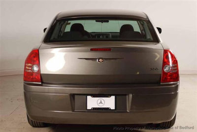 2009 Chrysler 300  LX