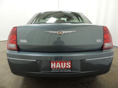 2006 Chrysler 300  Touring