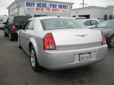 2006 Chrysler 300  Touring