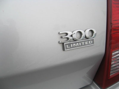 2006 Chrysler 300  Touring