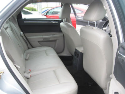 2006 Chrysler 300  Touring