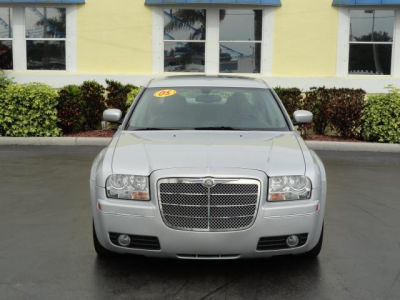 2005 Chrysler 300  Touring