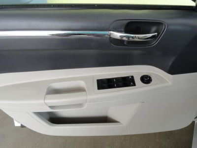 2005 Chrysler 300  Touring