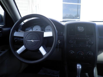 2007 Chrysler 300  Base