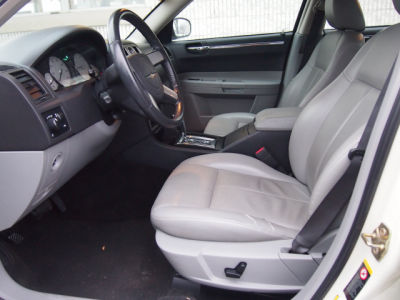 2006 Chrysler 300  Touring