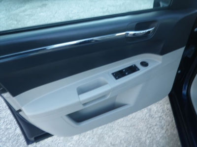 2006 Chrysler 300  Touring