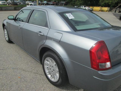 2007 Chrysler 300  Base