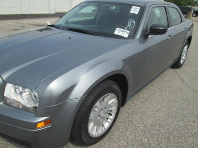 2007 Chrysler 300  Base