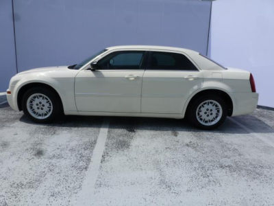 2007 Chrysler 300  Base