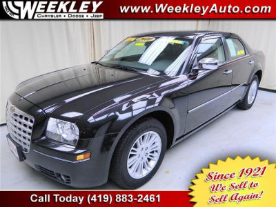 2010 Chrysler 300  Touring