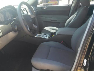2006 Chrysler 300  Base