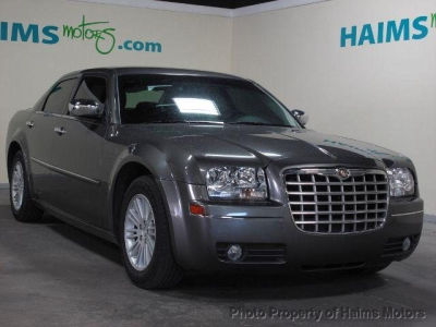 2010 Chrysler 300 Touring