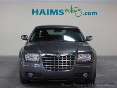 2010 Chrysler 300 Touring