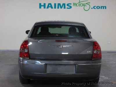 2010 Chrysler 300 Touring