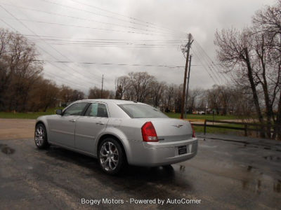 2005 Chrysler 300  Touring