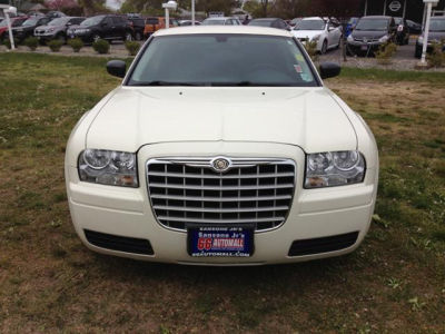 2009 Chrysler 300  LX