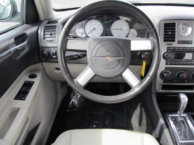 2007 Chrysler 300  Touring