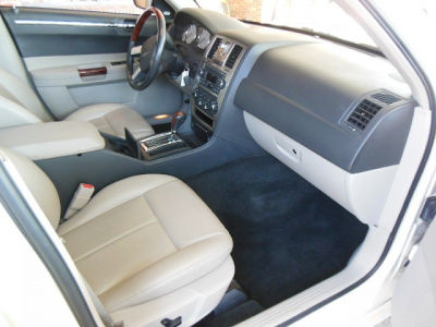 2006 Chrysler 300  Touring