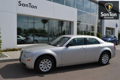 2008 Chrysler 300  LX