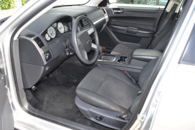 2008 Chrysler 300  LX
