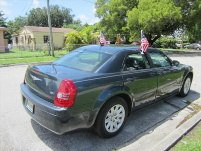 2008 Chrysler 300  LX