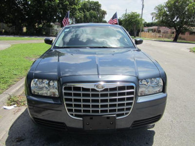 2008 Chrysler 300  LX