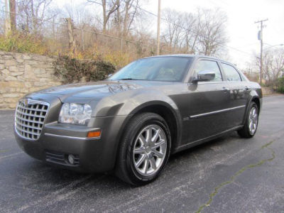2010 Chrysler 300  Touring