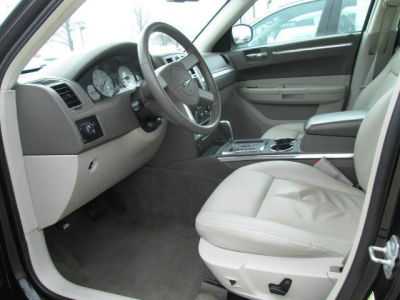 2009 Chrysler 300  Touring