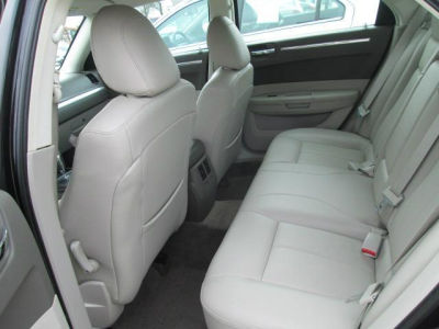 2009 Chrysler 300  Touring