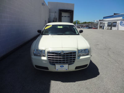 2008 Chrysler 300  LX