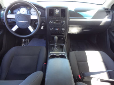 2008 Chrysler 300  LX
