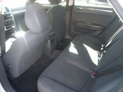 2010 Chrysler 300  Touring