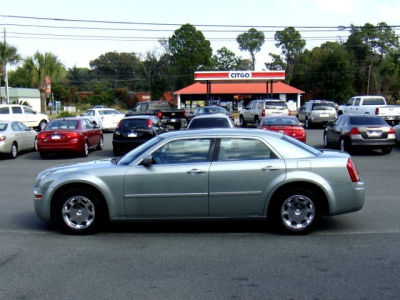 2006 Chrysler 300  Touring