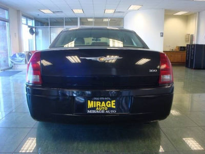 2007 Chrysler 300  Base