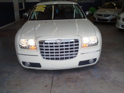 2010 Chrysler 300