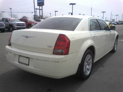2007 Chrysler 300  Touring