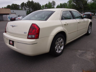 2006 Chrysler 300  Touring