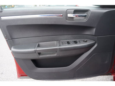 2010 Chrysler 300  Touring