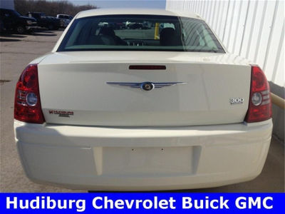 2009 Chrysler 300  Touring
