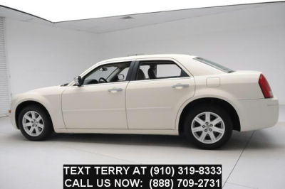 2007 Chrysler 300  Touring