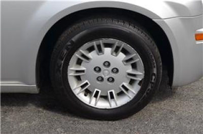 2007 Chrysler 300  Base