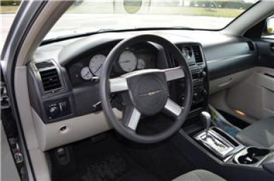 2007 Chrysler 300  Base