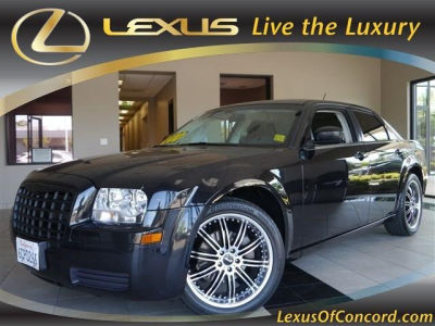 2008 Chrysler 300  LX