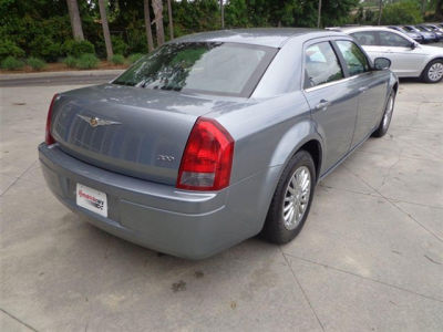 2007 Chrysler 300  Base