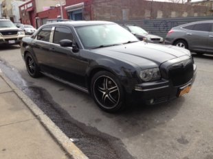 2005 Chrysler 300  Touring