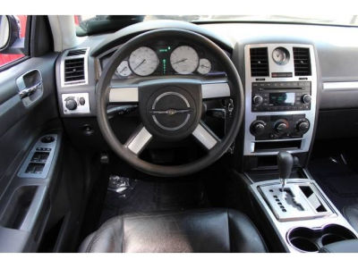 2008 Chrysler 300  LX