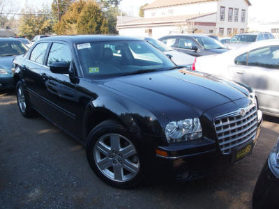 2005 Chrysler 300  Touring