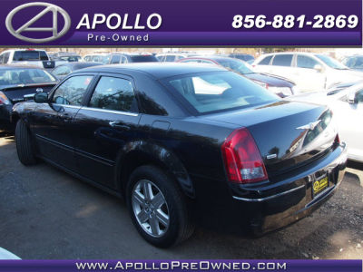 2005 Chrysler 300  Touring