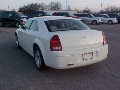 2006 Chrysler 300  Touring